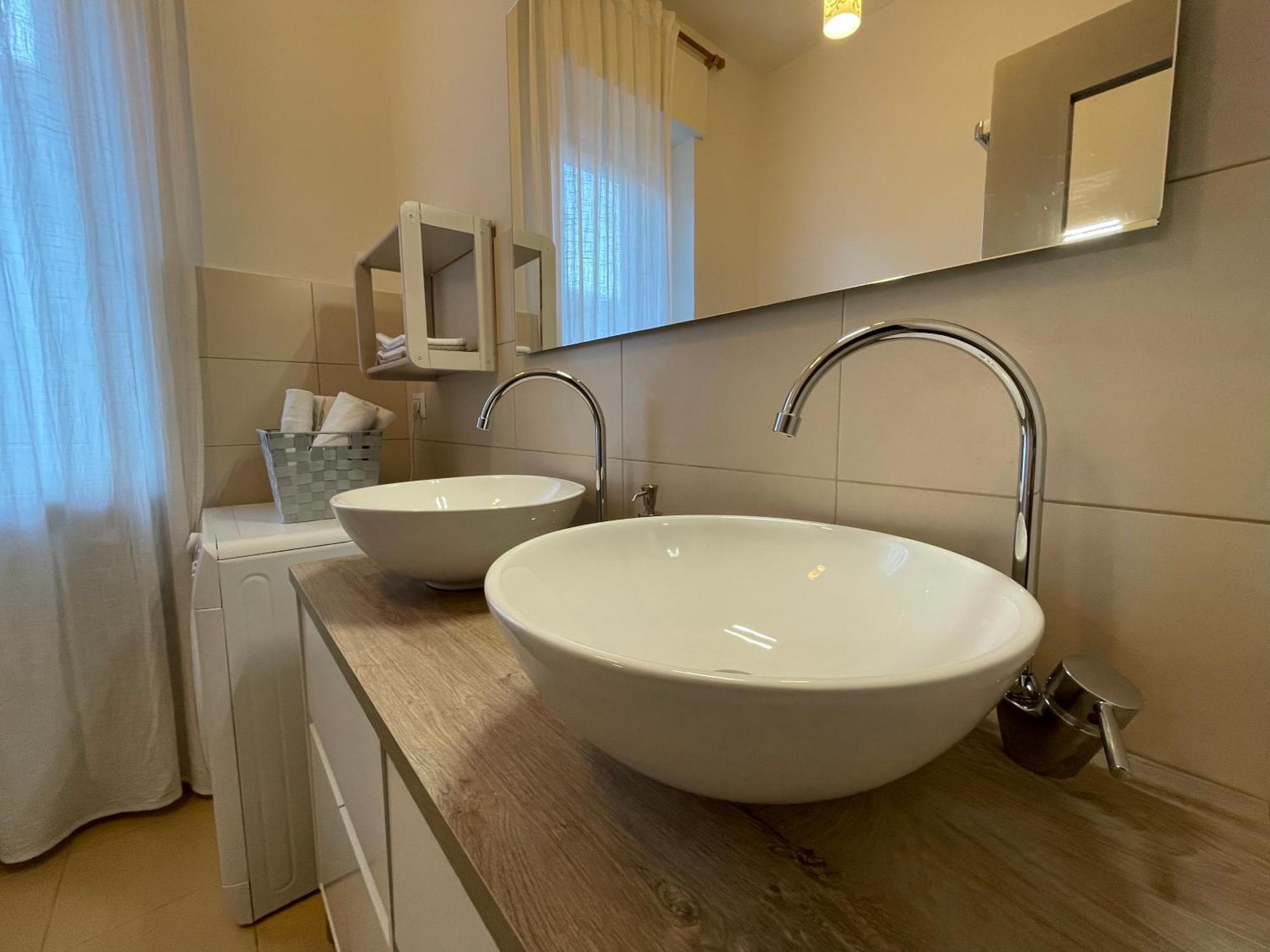 Casa Piero, Relax E Piscina Privata Tra Le Colline Delle Langhe Villa Alba  Dış mekan fotoğraf