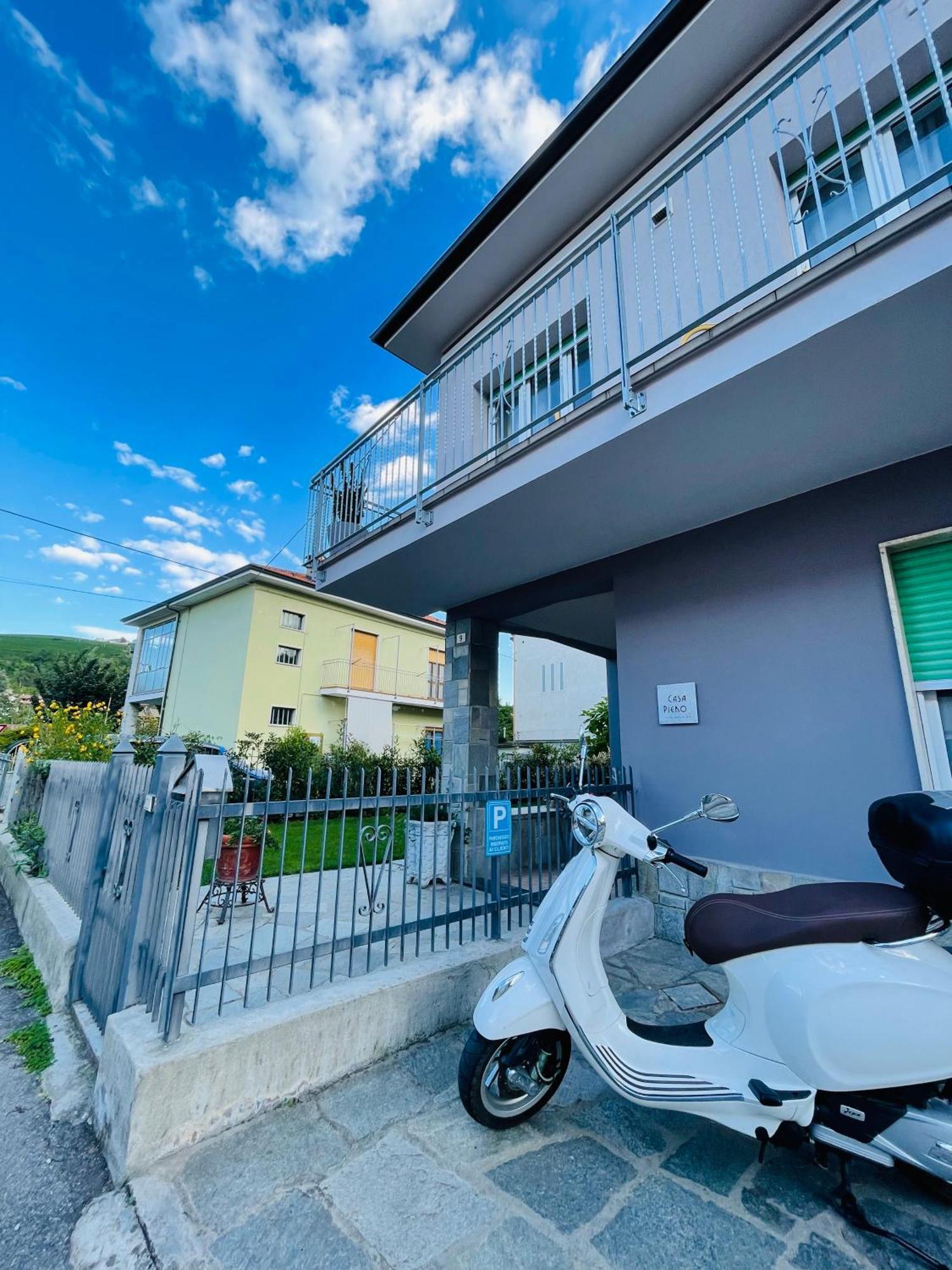 Casa Piero, Relax E Piscina Privata Tra Le Colline Delle Langhe Villa Alba  Dış mekan fotoğraf