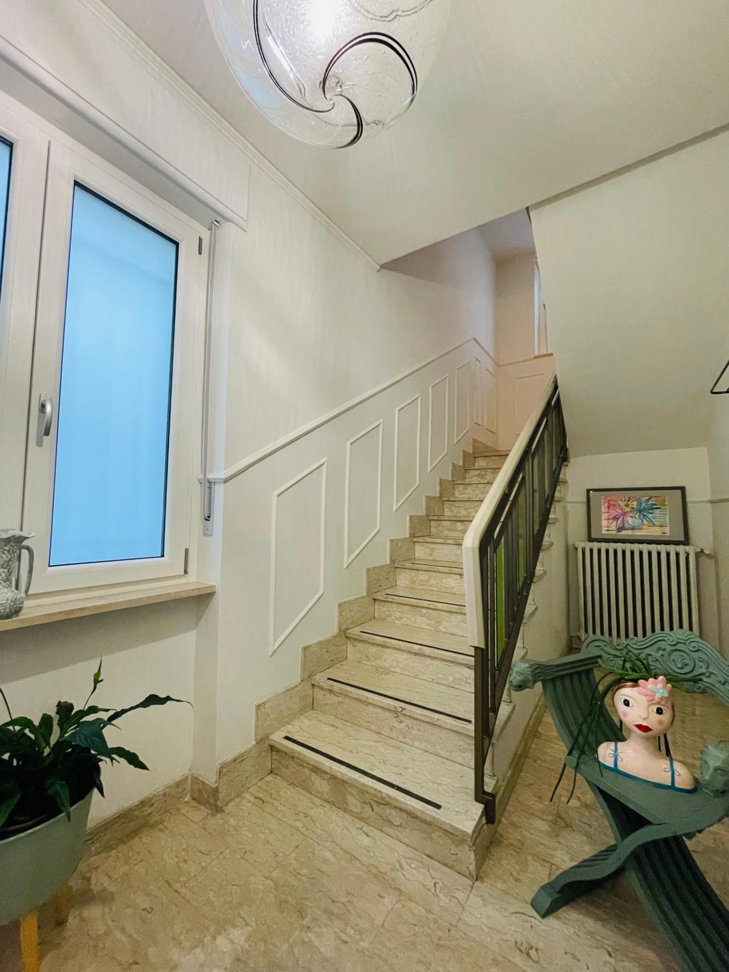 Casa Piero, Relax E Piscina Privata Tra Le Colline Delle Langhe Villa Alba  Dış mekan fotoğraf